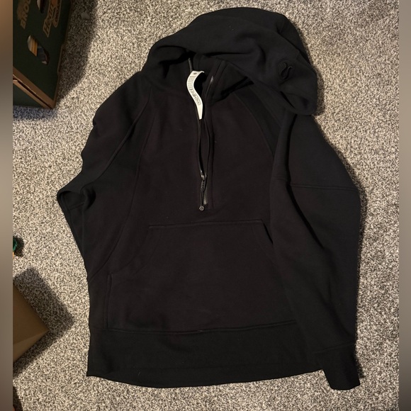 LULULEMON PULLOVER - Picture 1 of 3